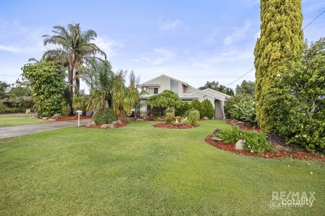 12 Leiden Pl, Forrestfield, WA 6058