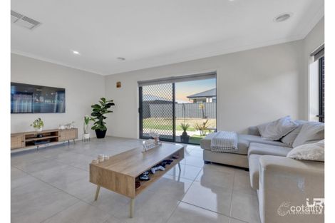 Property photo of 8 Wispering Circuit Kilmore VIC 3764