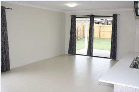 Property photo of 7 Cumberland Crescent Meridan Plains QLD 4551