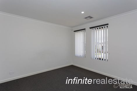 Property photo of 6 Melbourne Loop Hammond Park WA 6164
