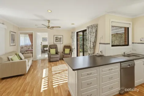 Property photo of 36 Turnberry Drive Sunbury VIC 3429
