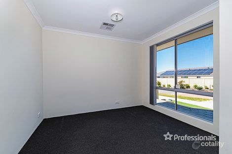 Property photo of 10 Dresden Street Hocking WA 6065