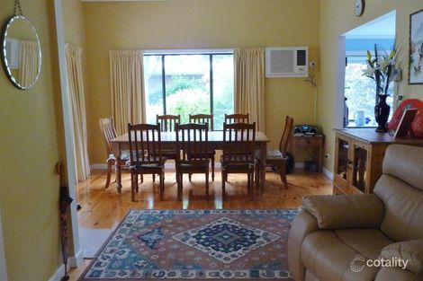 Property photo of 14-16 Warren Road Halls Gap VIC 3381
