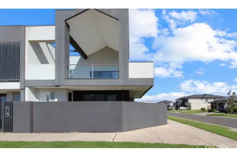 79 Aquatic Dr, Werribee South, VIC 3030