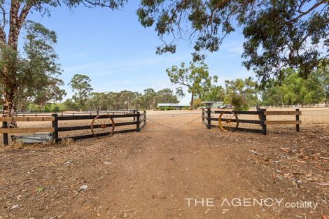 27 Valencia Lane, Bakers Hill, WA 6562