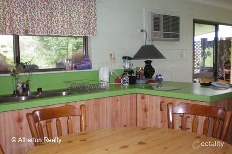 Property photo of 9 Acacia Avenue Yungaburra QLD 4884