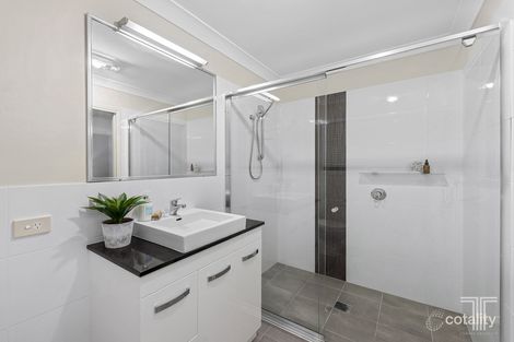 Property photo of 2/46 Howsan Street Mount Gravatt East QLD 4122