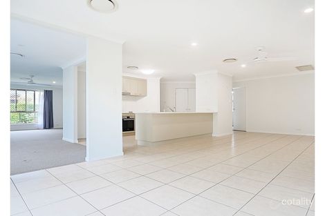 Property photo of 3 Sunny Street Doolandella QLD 4077
