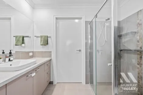 Property photo of 65 Cahills Road Yarrawonga VIC 3730