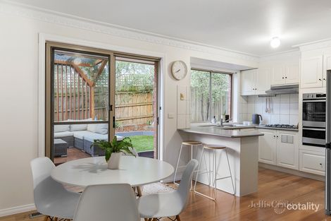 Property photo of 1/10 Hibiscus Avenue Briar Hill VIC 3088