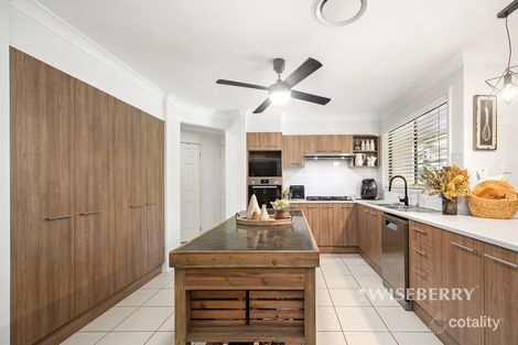Property photo of 3 Evelyn Close Hamlyn Terrace NSW 2259