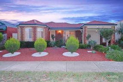 4 Lynch Pl, Roxburgh Park, VIC 3064