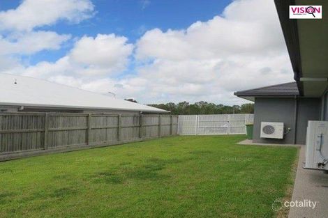 Property photo of 8 Kerrisdale Crescent Beaconsfield QLD 4740