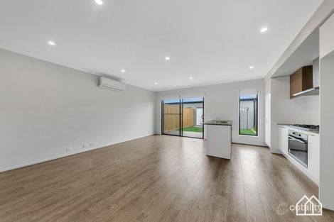 Property photo of 9 Bronx Walk Wollert VIC 3750