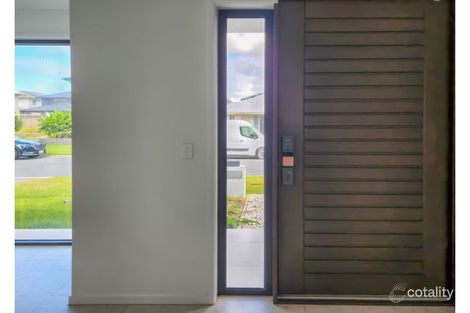 Property photo of 16 Olive Street Helensvale QLD 4212