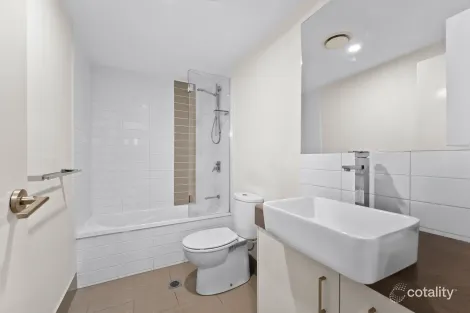 Property photo of 2/36 Hall Street Northgate QLD 4013