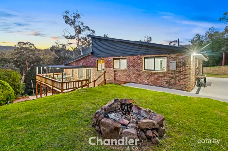 10 Banool Rd, Selby, VIC 3159