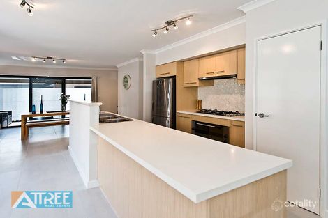 Property photo of 22 Macmillan Boulevard Canning Vale WA 6155