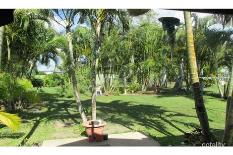 9 Burns St, Burnett Heads, QLD 4670