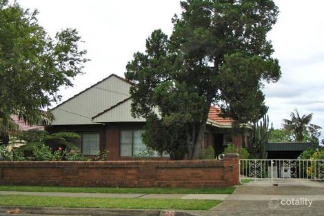 20 Griffiths Ave, Punchbowl, NSW 2196