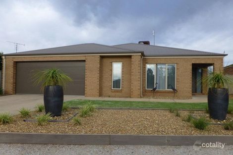 Property photo of 8 Kingfisher Drive West Moama NSW 2731