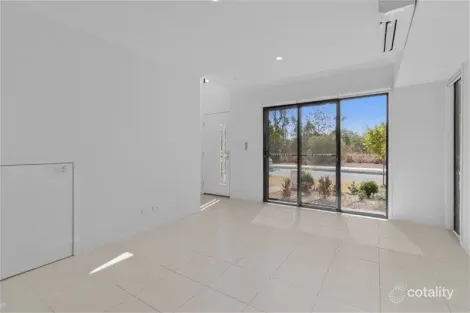 Property photo of 65 Kookaburra Circuit Rochedale QLD 4123