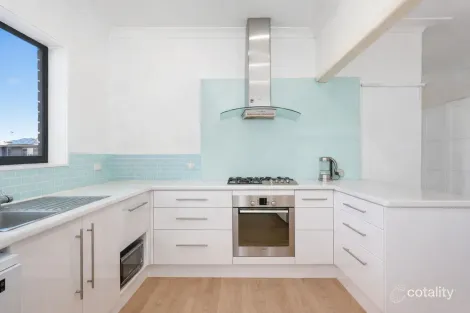 Property photo of 28 Barnstaple Road Rodd Point NSW 2046