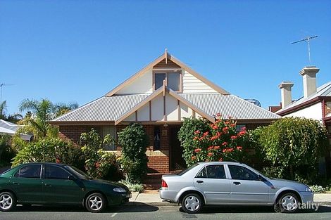 57A QUARRY ST, FREMANTLE, WA 6160