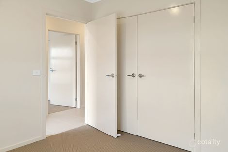 Property photo of 13 Kilford Walk Wyndham Vale VIC 3024
