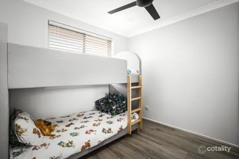 Property photo of 33 Monica Avenue Hassall Grove NSW 2761