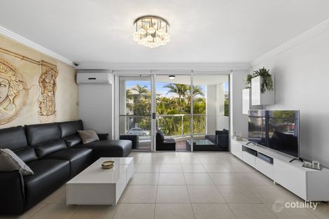 8/7 Whiting St, Labrador, QLD 4215