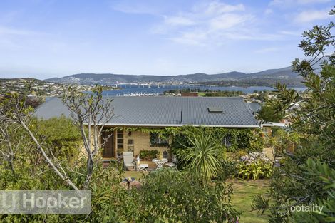 20 Malunna Rd, Lindisfarne, TAS 7015