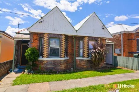 Property photo of 11 Spooner Street Lithgow NSW 2790