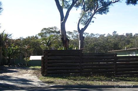 99 Elizabeth Bay Dr, Lake Munmorah, NSW 2259