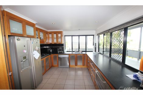 Property photo of 15 Banksia Place Taranganba QLD 4703