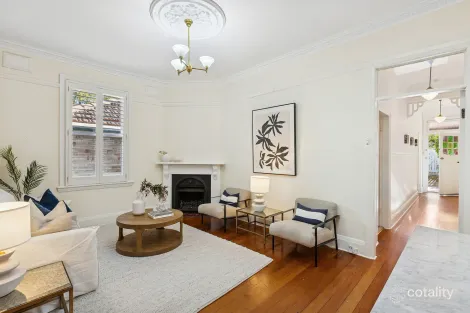 Property photo of 42 Dalleys Road Naremburn NSW 2065