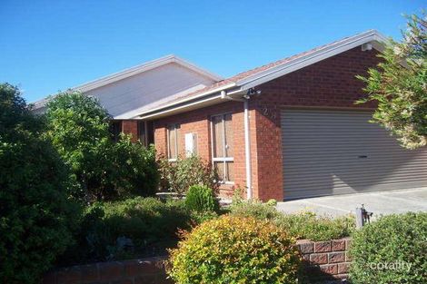 28 Serpens Ct, Roxburgh Park, VIC 3064