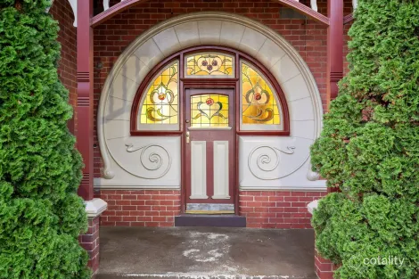 Property photo of 1 Bromfield Street Colac VIC 3250