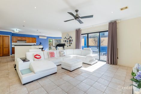 Property photo of 17 Evesham Court Norwest NSW 2153