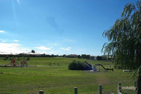 2 Sandow Grn, Clarkson, WA 6030