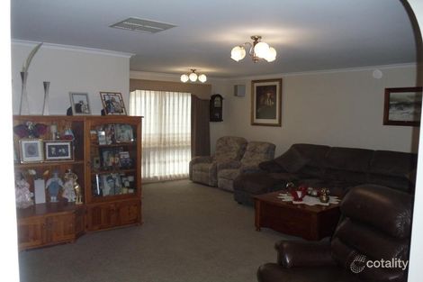 Property photo of 51 Parkview Drive Swan Hill VIC 3585