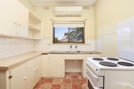 11 Harcourt Tce, Salisbury North, SA 5108