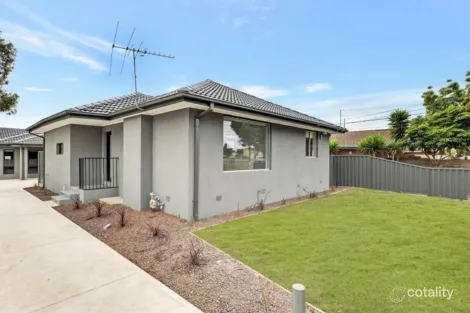 Property photo of 1/12 Silver Street Werribee VIC 3030