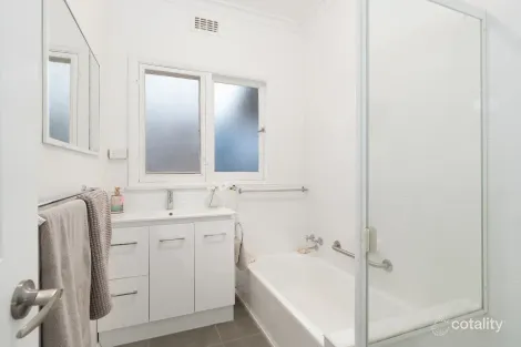 Property photo of 6 Settlement Road Belmont VIC 3216