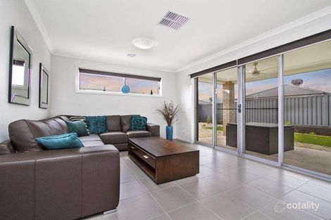 Property photo of 4 Autumn Close Huntly VIC 3551