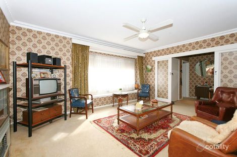 4 Rocklands Rd, Ashwood, VIC 3147