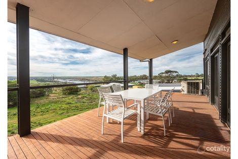 Property photo of 104 Clifftop Drive Sunnyside SA 5253
