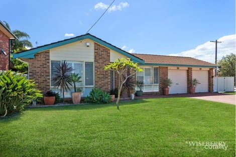 Property photo of 4 Telopea Close Lake Haven NSW 2263