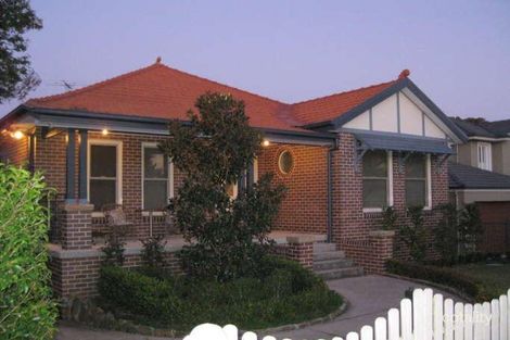 74 Dartford Rd, Thornleigh, NSW 2120