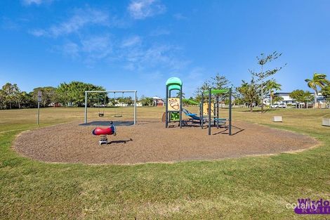 Property photo of 16 La Savina Drive Coombabah QLD 4216